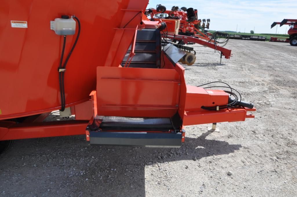 Kuhn Knight Vertical Maxx VSL 150 vertical mixer
