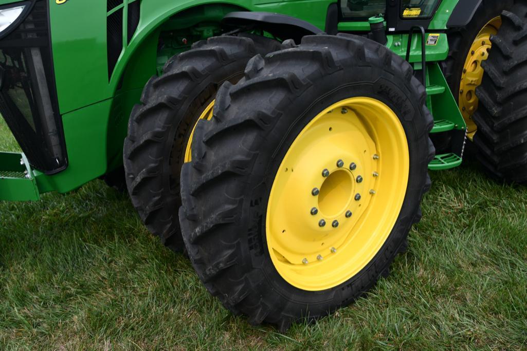 2013 John Deere 8285R MFWD tractor