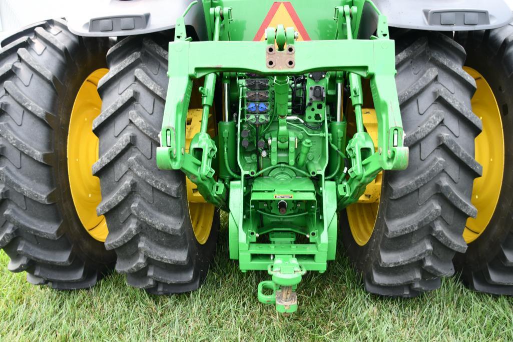 2013 John Deere 8285R MFWD tractor