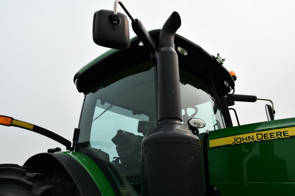 2013 John Deere 8285R MFWD tractor
