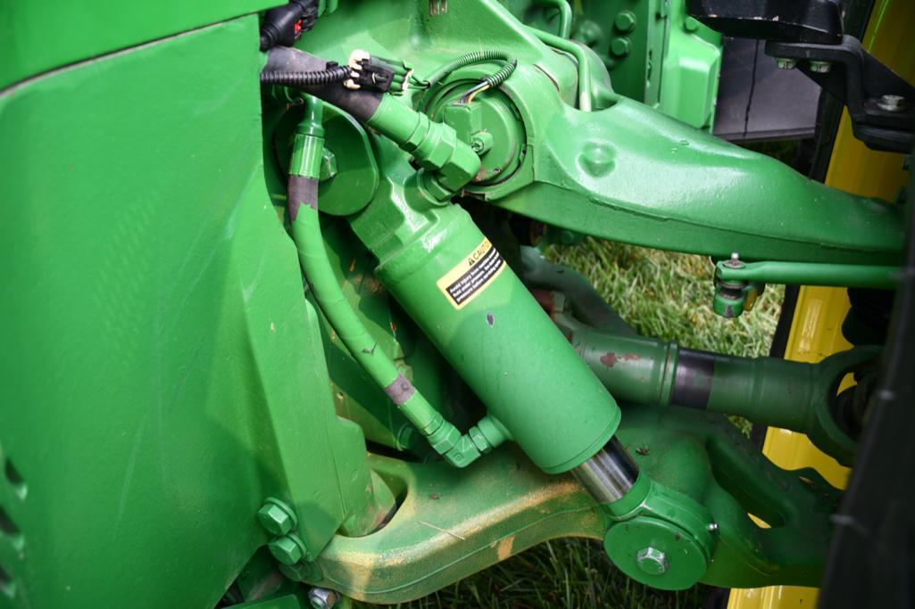 2013 John Deere 8285R MFWD tractor