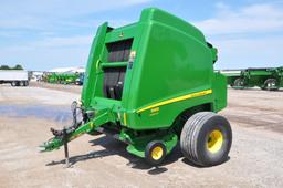 2014 John Deere 569 Premium round baler