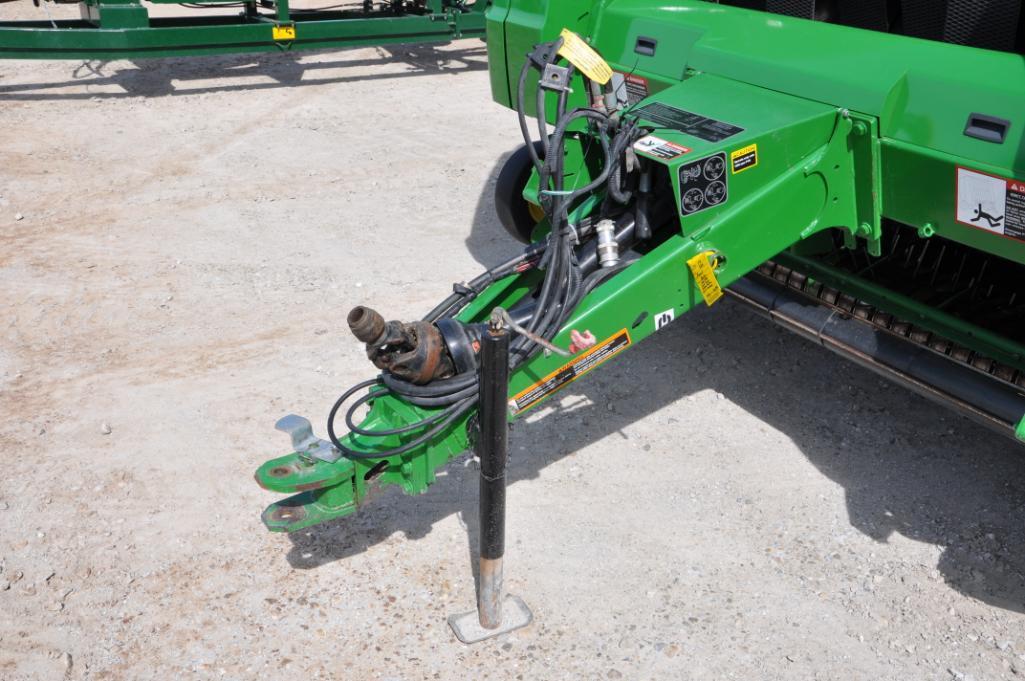 2014 John Deere 569 Premium round baler