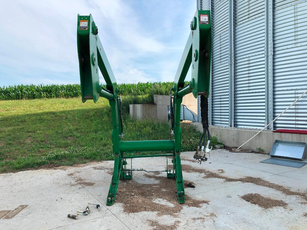 2013 John Deere H360 loader