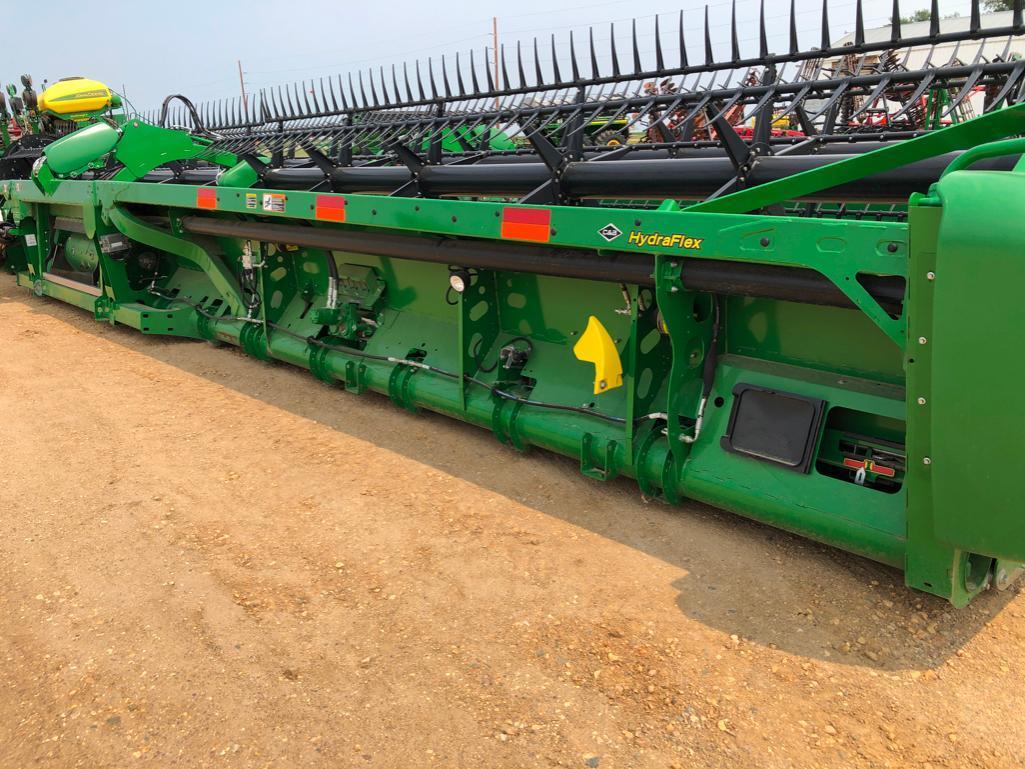 2019 John Deere 745FD 45' flex draper head
