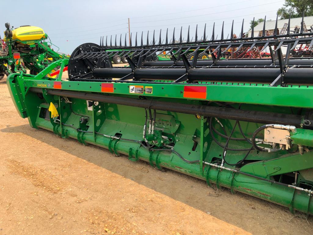 2019 John Deere 745FD 45' flex draper head