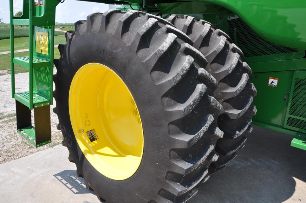 2011 John Deere 9570 STS 2wd combine