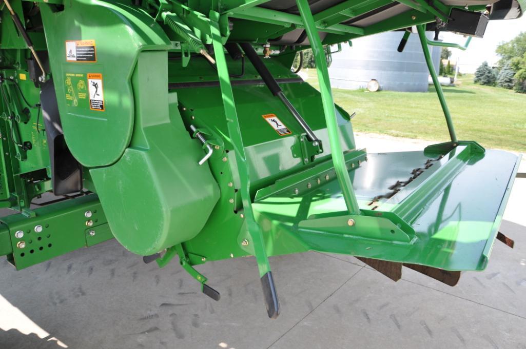 2011 John Deere 9570 STS 2wd combine
