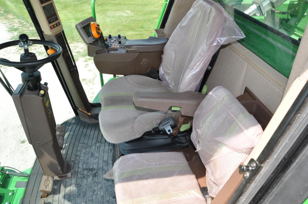 2011 John Deere 9570 STS 2wd combine
