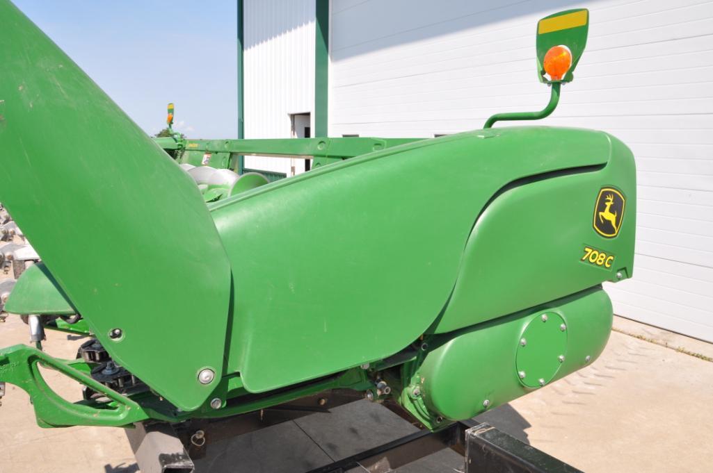 2019 John Deere 708C 8 row 30" corn head
