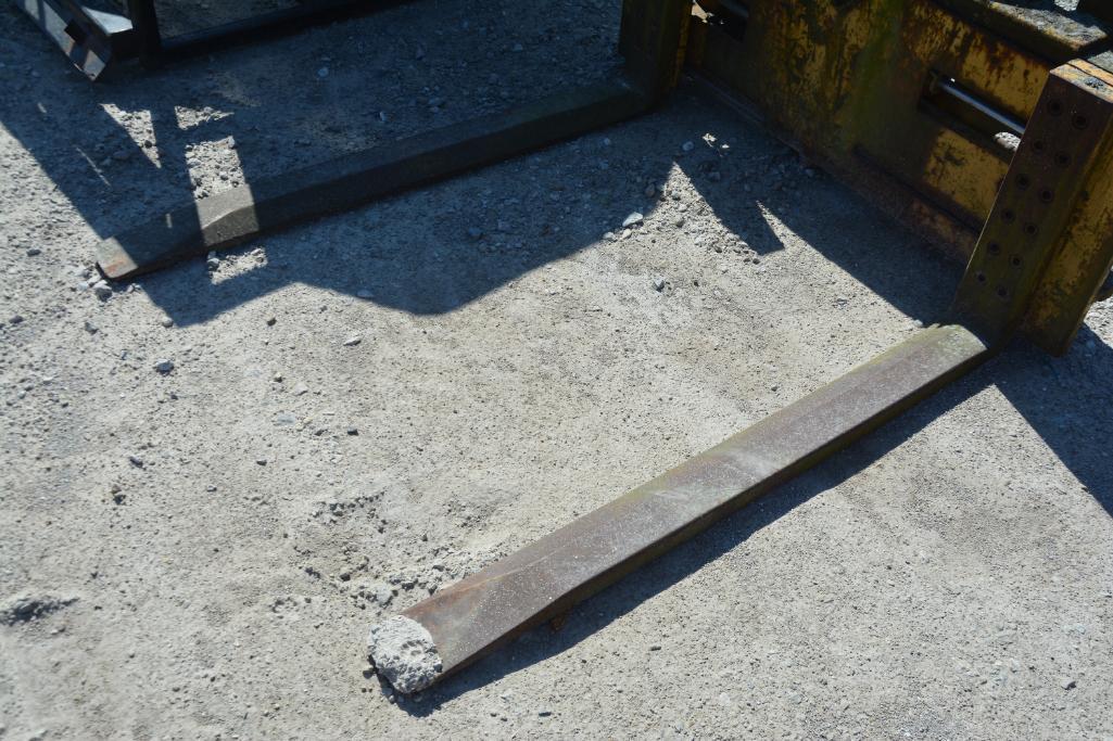 Hyd. 54" forks