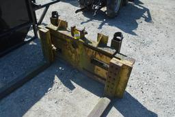 Hyd. 54" forks