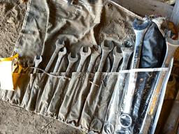 (3) wrench sets
