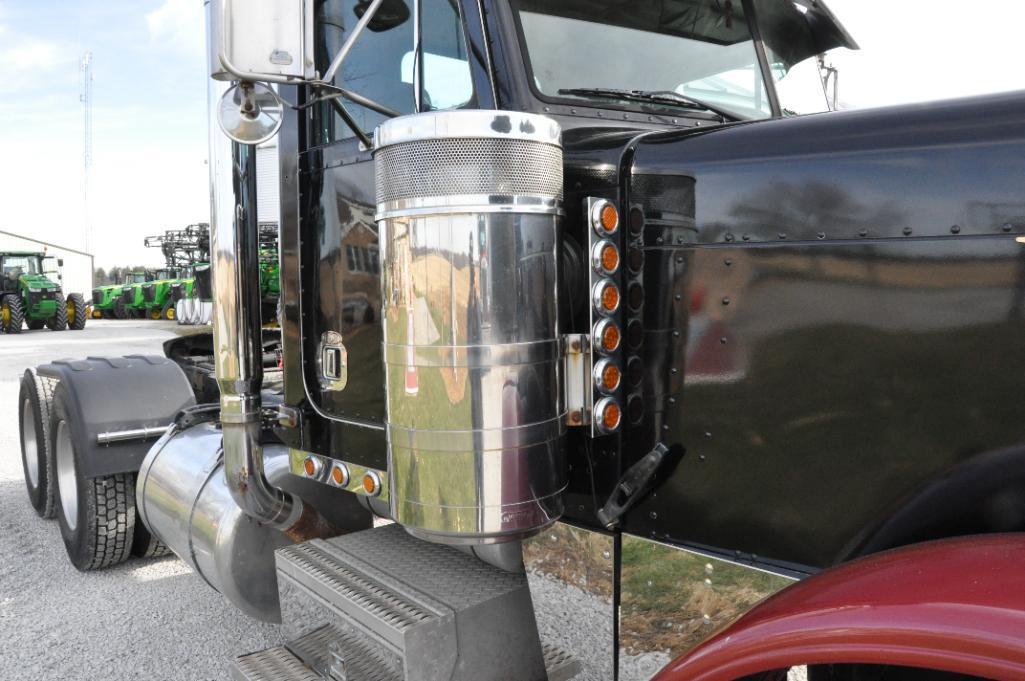 1996 Peterbilt 379 day cab semi