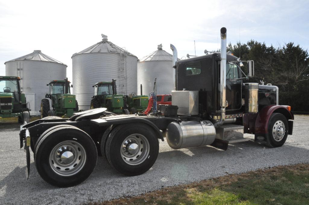 1996 Peterbilt 379 day cab semi
