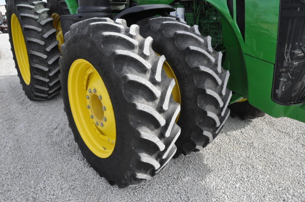 2016 John Deere 8320R MFWD tractor