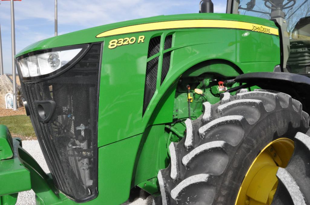 2016 John Deere 8320R MFWD tractor