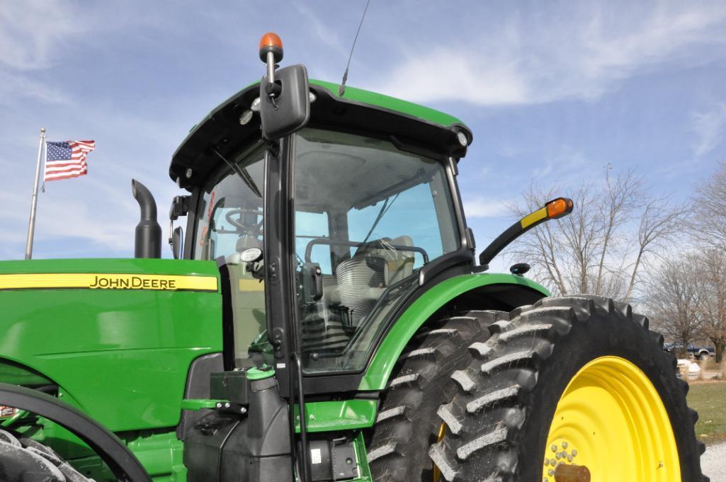 2016 John Deere 8320R MFWD tractor