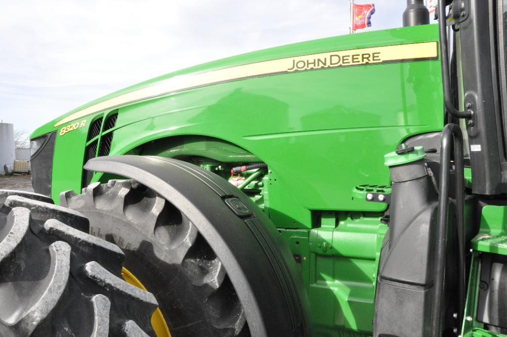 2016 John Deere 8320R MFWD tractor