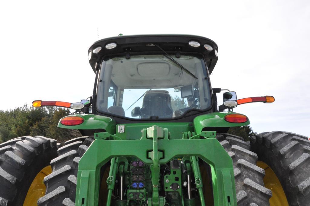 2016 John Deere 8320R MFWD tractor