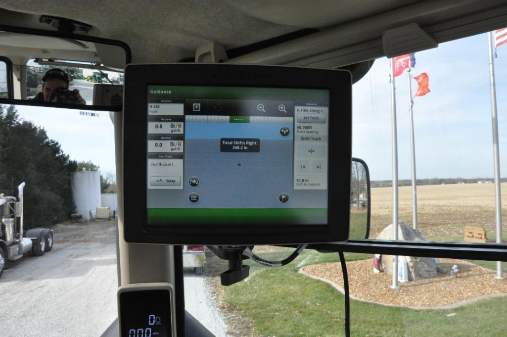 2016 John Deere 8320R MFWD tractor
