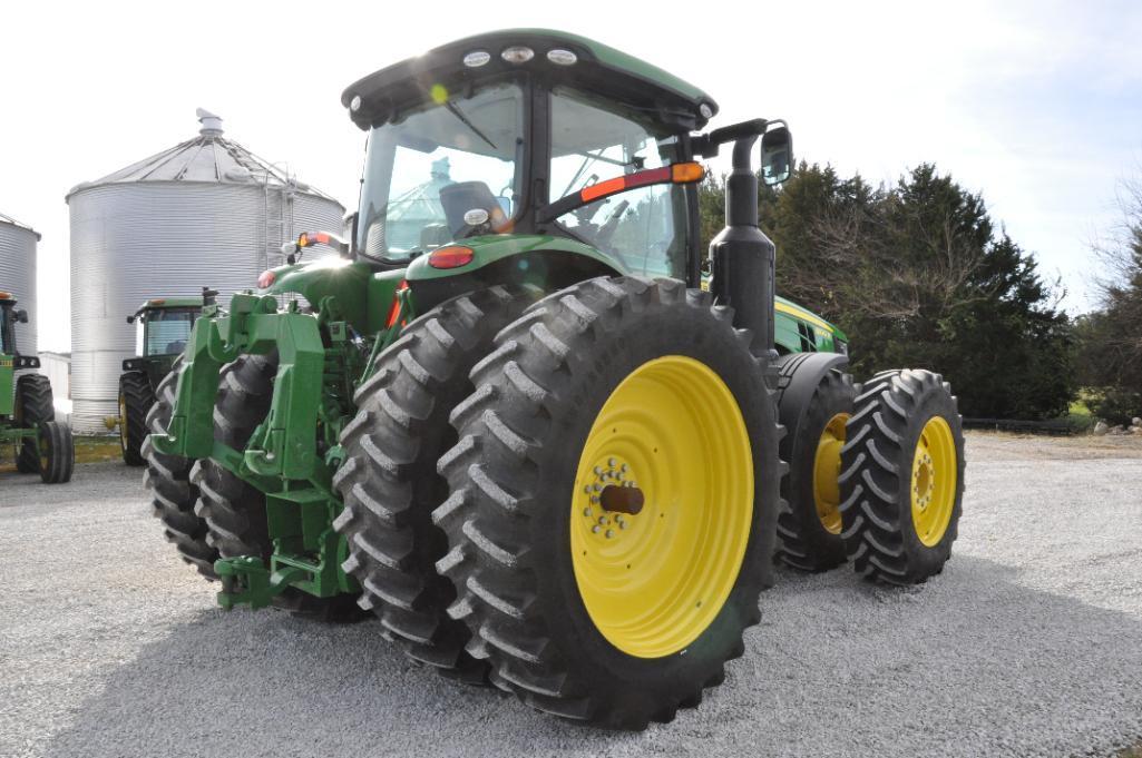 2016 John Deere 8320R MFWD tractor