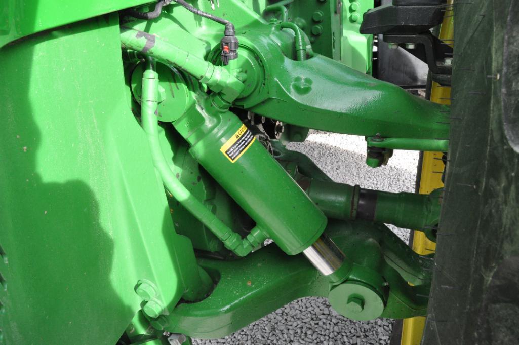 2016 John Deere 8320R MFWD tractor