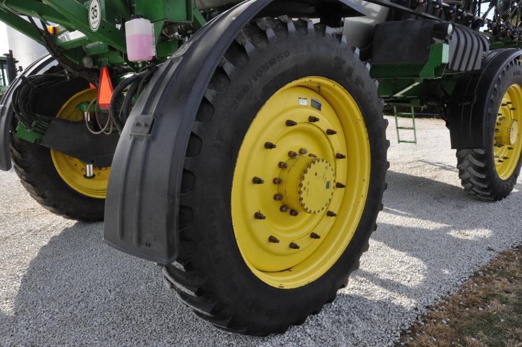 2012 John Deere 4940 self-propelled sprayer