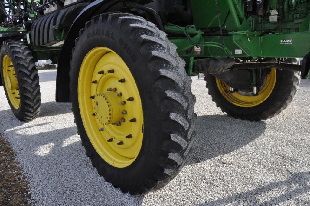 2012 John Deere 4940 self-propelled sprayer