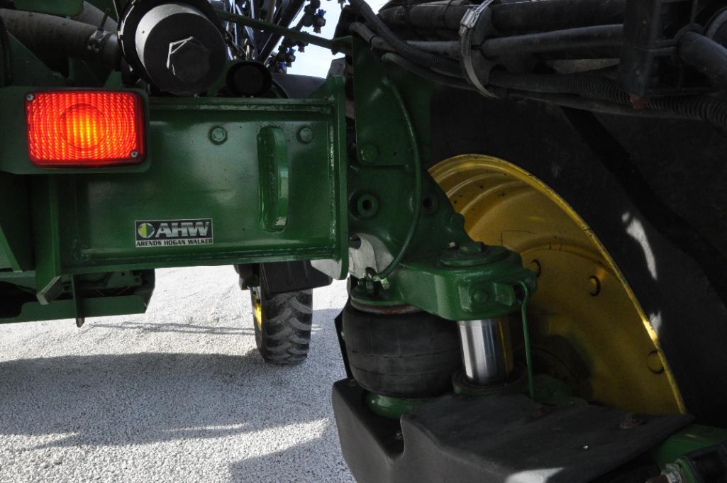 2012 John Deere 4940 self-propelled sprayer