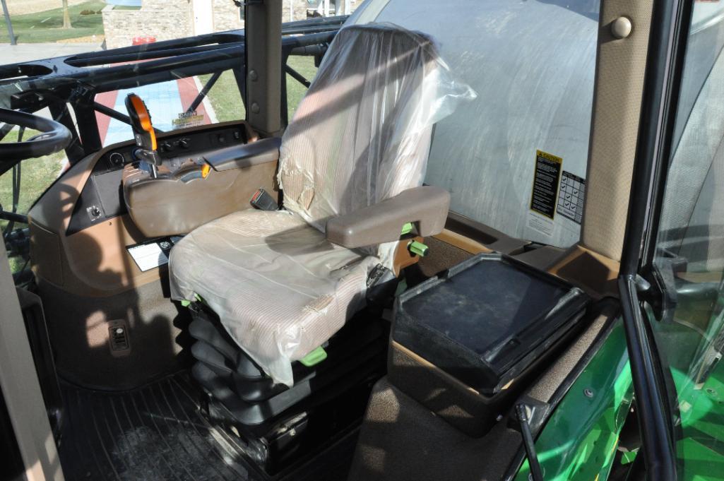 2012 John Deere 4940 self-propelled sprayer
