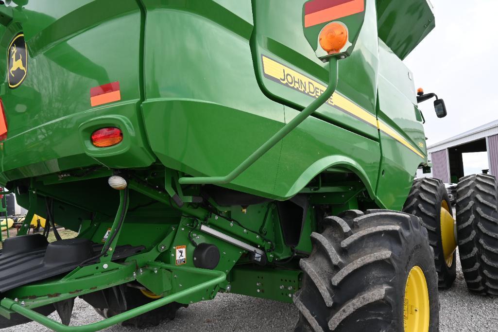 2017 John Deere S680 2wd combine