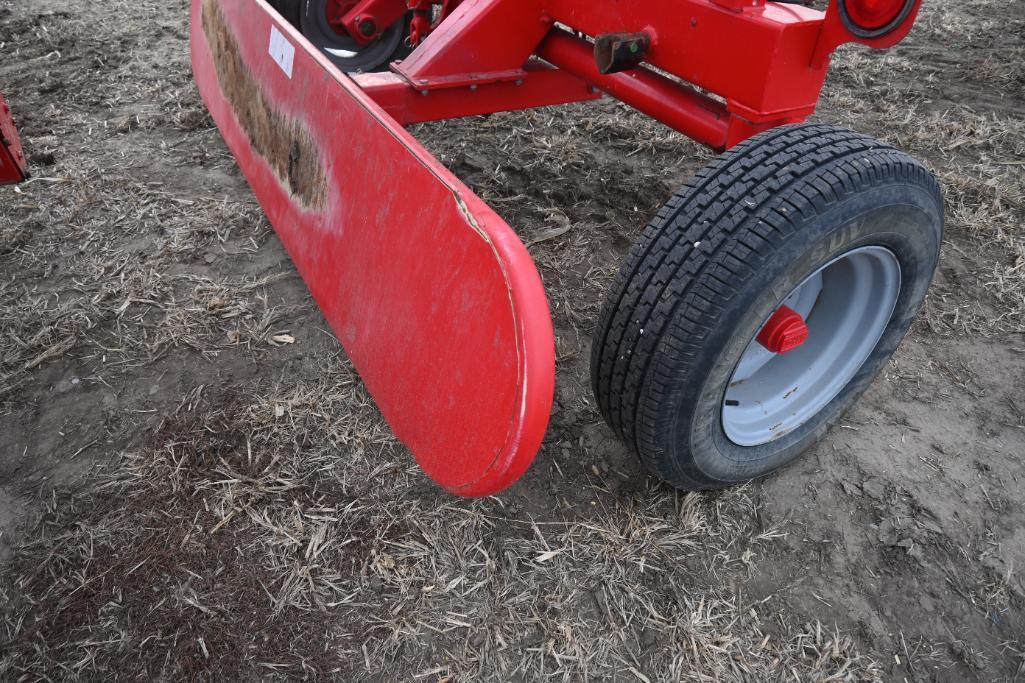 Akron EXG300 grain bag unloader