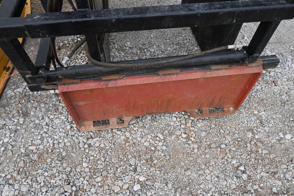 Duo-Lift HBR2550 grain bag roller