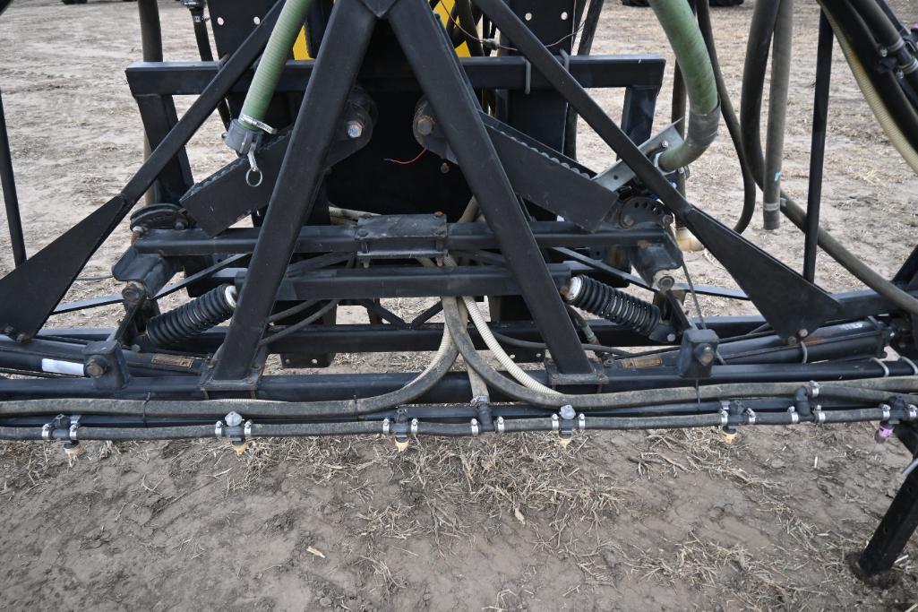 Schaben X-fold 3-pt. sprayer booms