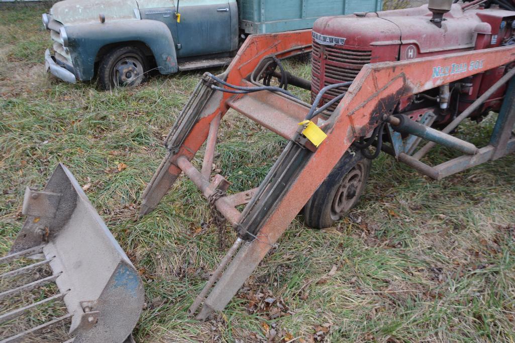 Farmall H 2wd tractor