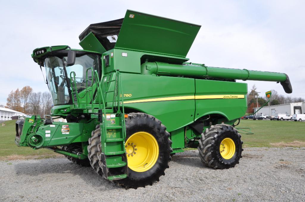2018 John Deere S780 4wd combine