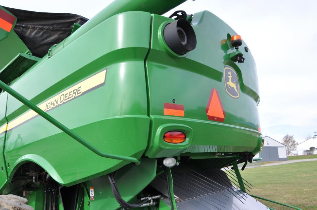 2018 John Deere S780 4wd combine