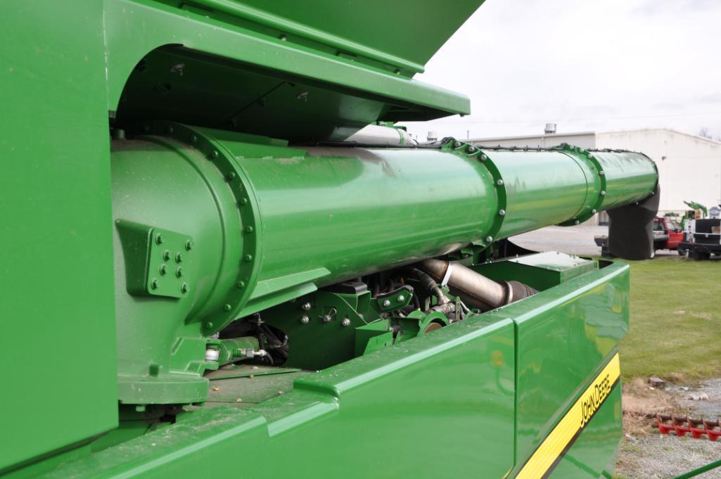 2018 John Deere S780 4wd combine