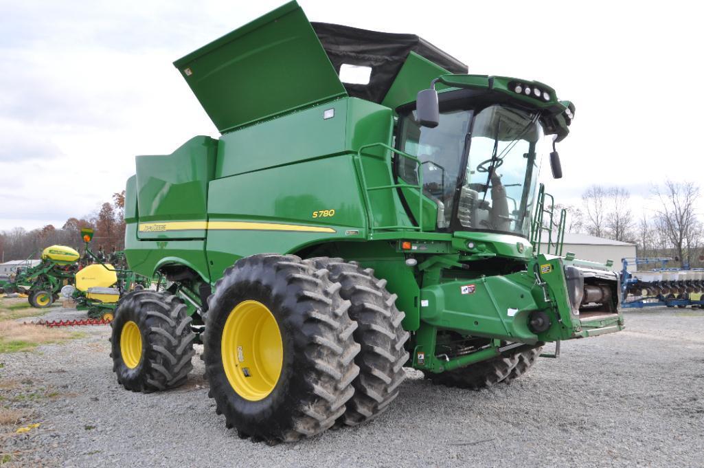 2018 John Deere S780 4wd combine