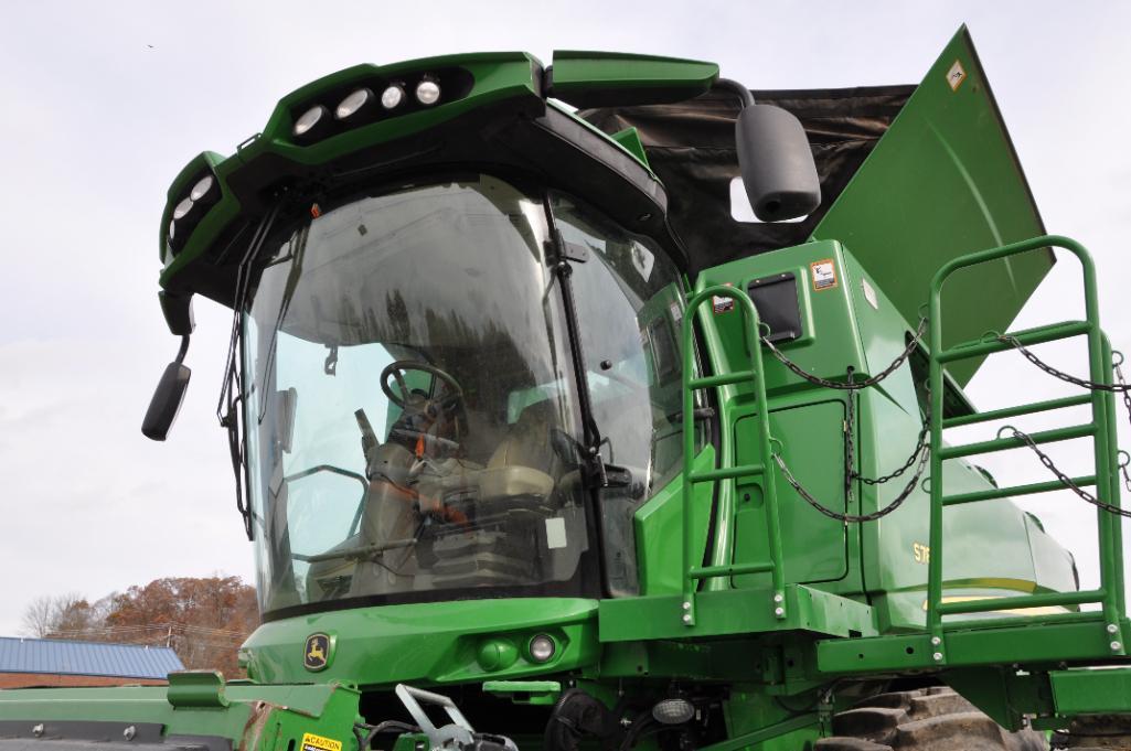 2018 John Deere S780 4wd combine