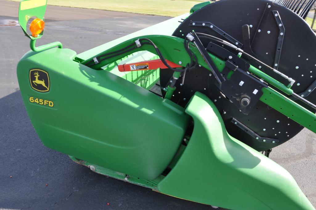 2018 John Deere 645FD 45' HydraFlex draper head