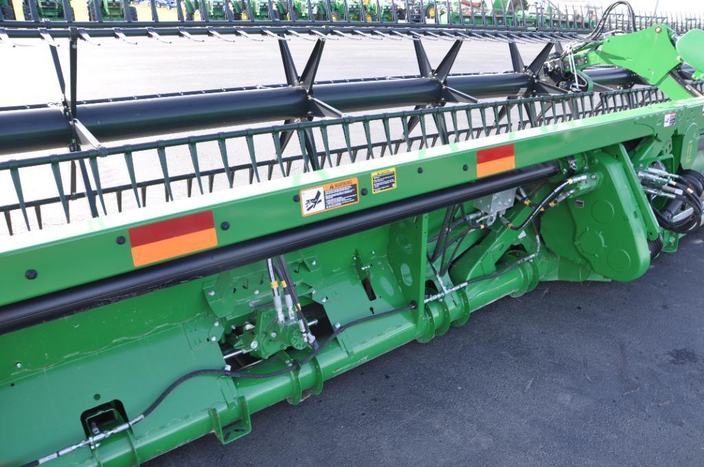 2018 John Deere 645FD 45' HydraFlex draper head