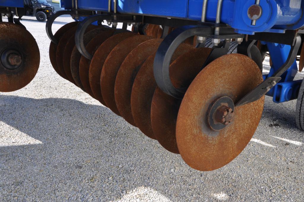 2017 Landoll 7450 44' VT Plus vertical tillage tool