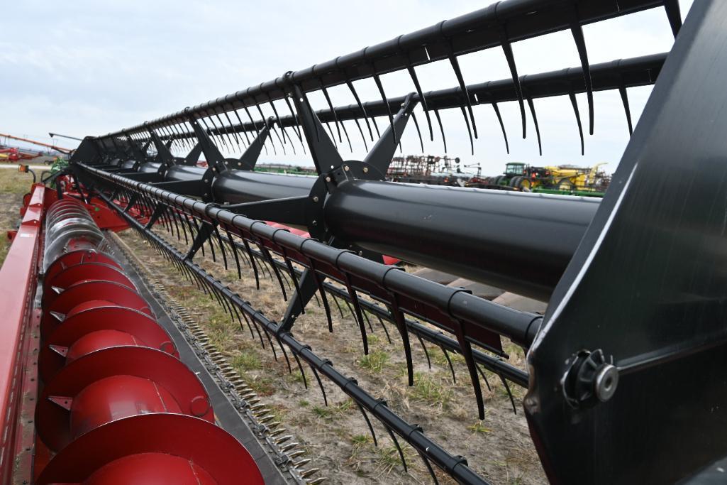 Case-IH 2020 35' grain platform