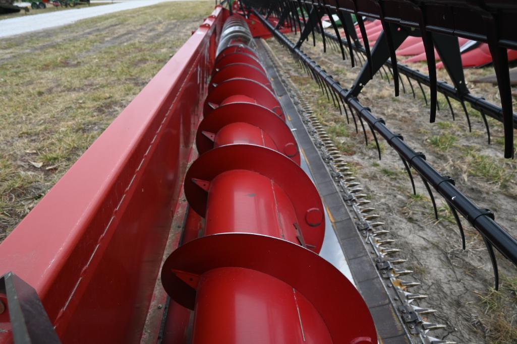 Case-IH 2020 35' grain platform