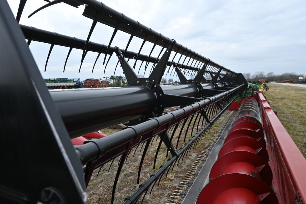 Case-IH 2020 35' grain platform