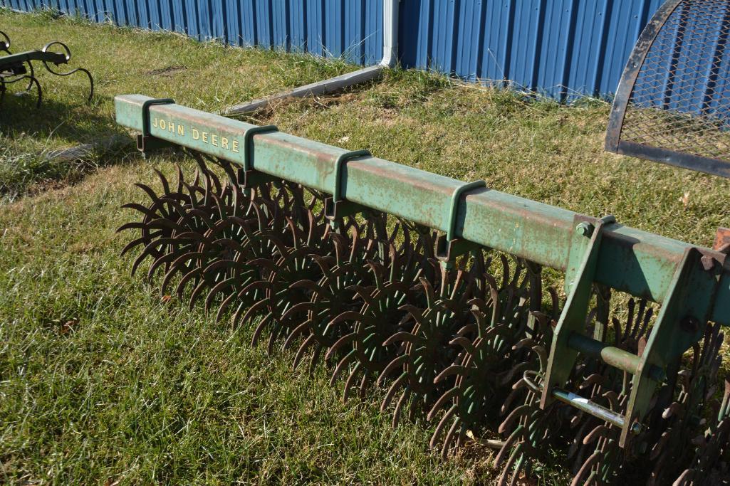 John Deere 400 15" 3-pt. rotary hoe