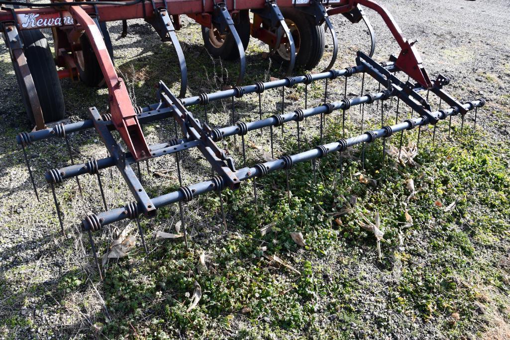 Kewanee 370 24' field cultivator