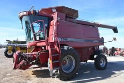 Case-IH 2388 2wd combine